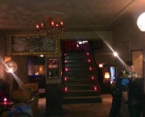A restaurant bar/Lounge which opens 24/24