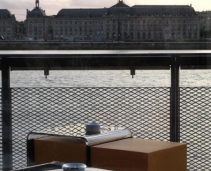 L'Estacade in Bordeaux - fantastic view over the Garonne