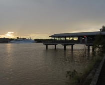 L'Estacade in Bordeaux - fantastic view over the Garonne