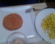 A very good restaurant just in front of the Invalides