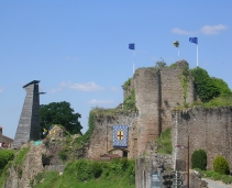 Château de Tiffauges