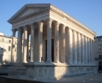 Maison Carrée