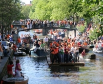 How to get an accommodation in Amsterdam during Queen's Day