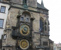 Walking tour: East of Charles Bridge and the old town square