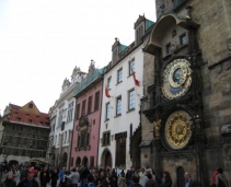 Walking tour: East of Charles Bridge and the old town square