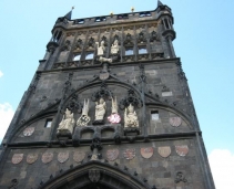 Walking tour: East of Charles Bridge and the old town square