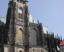 Walking tour: East of Charles Bridge and the old town square