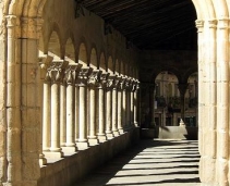 Walking in great Segovia old town