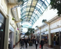 The best Shopping Mall and outlet shops east of Paris