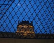 Great shopping mall in the Louvre Museum