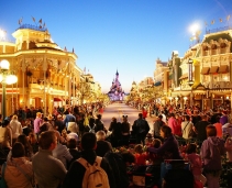 How to enjoy your journey at Disneyland Paris