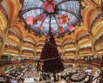 The flagship store of the most famous department store in France