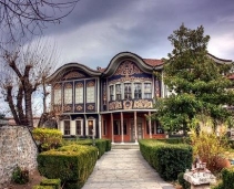 A lovely ethnographic treasure in a lovely building 