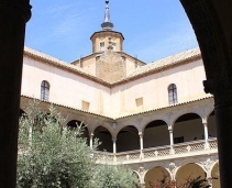 Beautiful 16th cent. building and El Greco collection