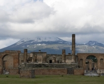 Pompeii: the city of ashes